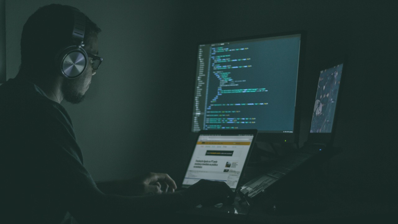 Elearning e cybersecurity: come formare i tuoi dipendenti alla sicurezza&nbsp;informatica